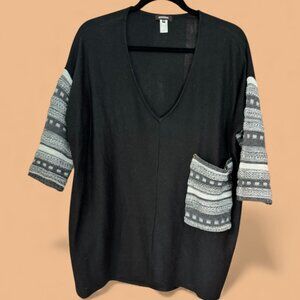 KERISMA women's S/M knit top contrasting sweater sleeves/pocket